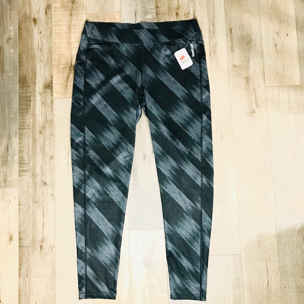 Women's Reebok Workout Pants Size XL NWT
